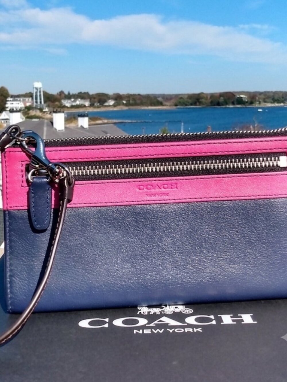 Coach Legacy Colorblock Zippy Wristlet Wallet, New - Picture 14 of 15